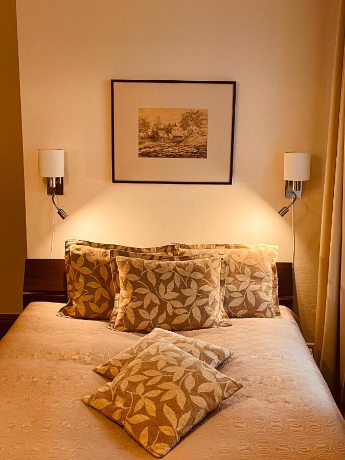 Hotel Vilhelmine Лиепая Экстерьер фото